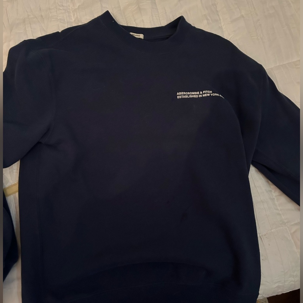 Sweater in size small Abercrombie & Fitch